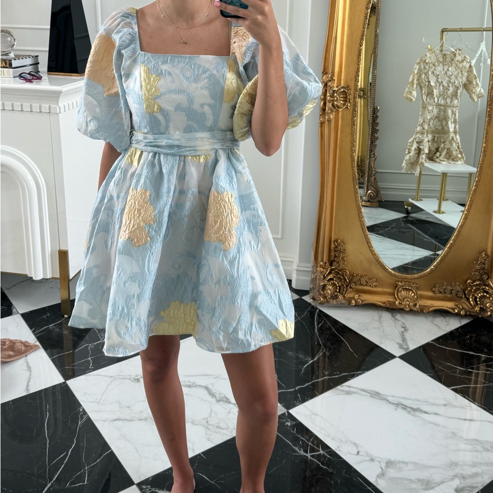 Aura Dress with Puff sleeve